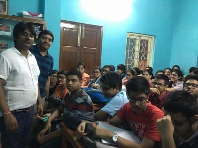 Kabir Mohammed (MIT USA) with Prakash Sir Guiding our Students
